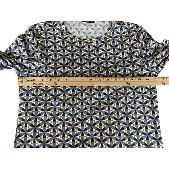J. McLaughlin Top Size XS Blue Pinwheel Geometric Print Bell Sleeve Nylon Blend - Picture 5 of 11